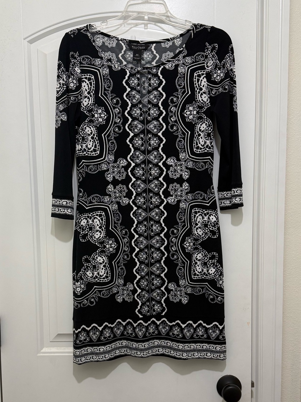 White House Black Market Black White Geometric Sheath Dress - Womens XS